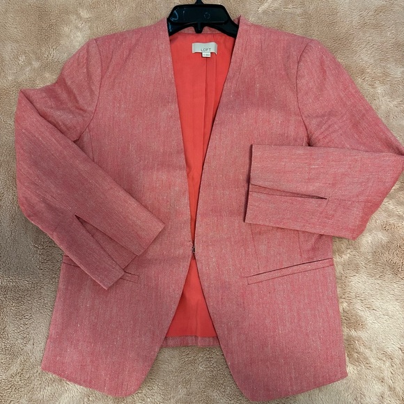LOFT Jackets & Blazers - LOFT cropped linen blazer